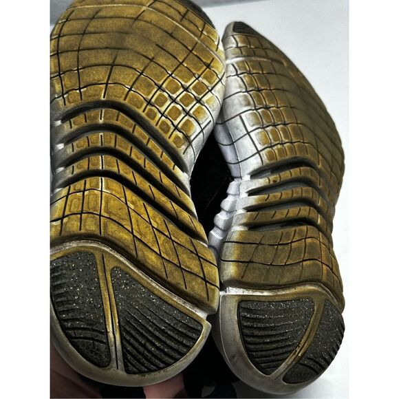 Nike Free Run 5.0 Black White Running Sneaker Shoe CZ1891-001 Women’s Size 7 - Picture 8 of 14